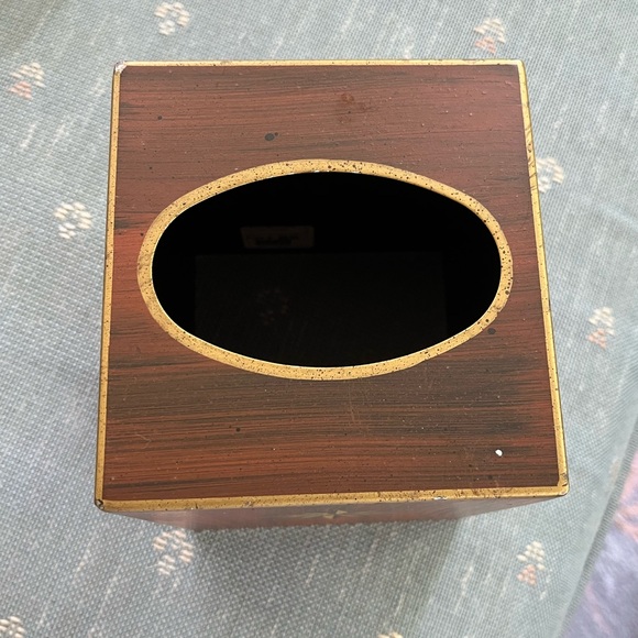 THE PYRAMID COLLECTION METAL TISSUE BOX - Picture 4 of 7